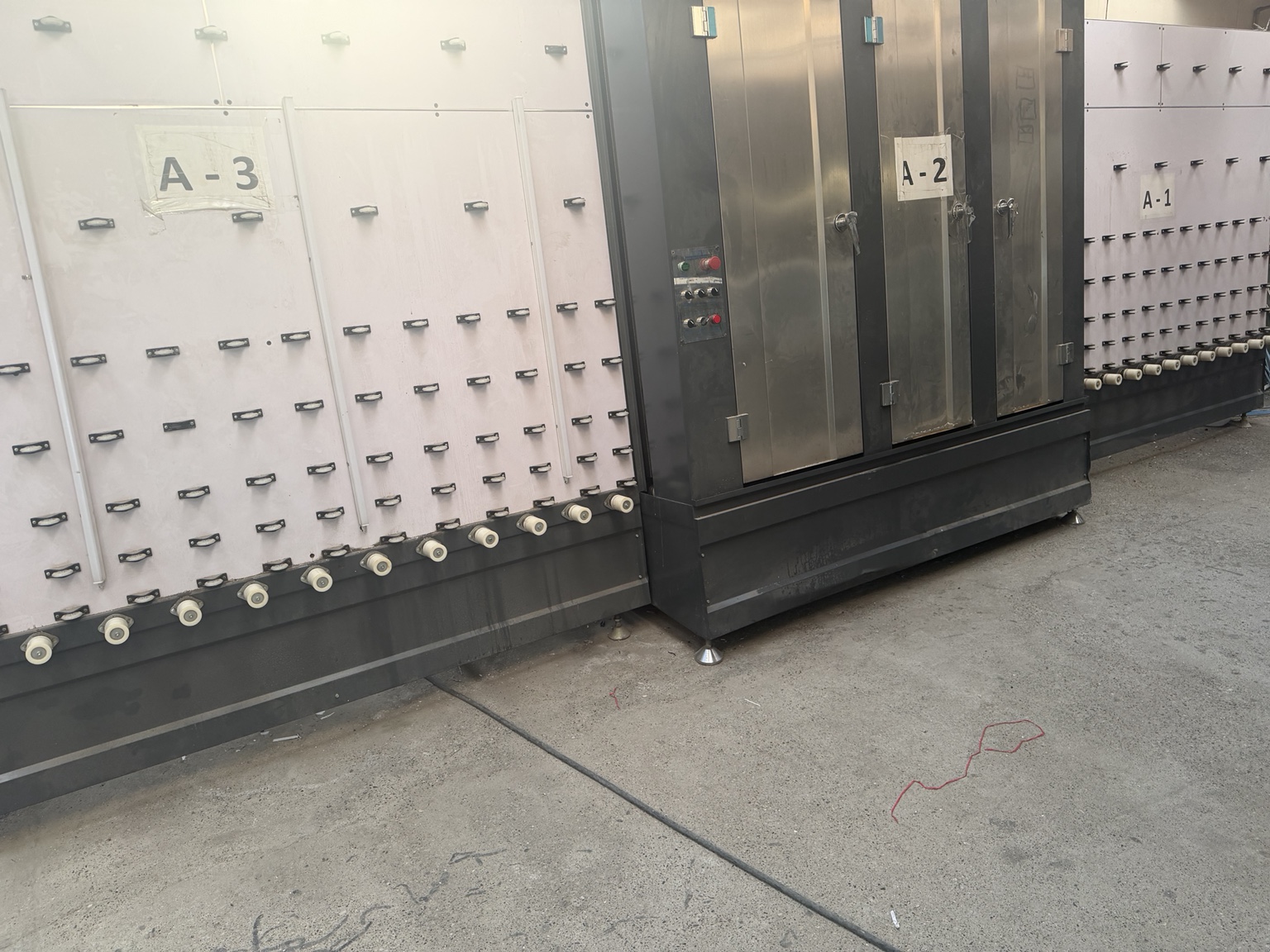Máquina lavadora de vidrios para fabricar termopaneles en AlphaWindows